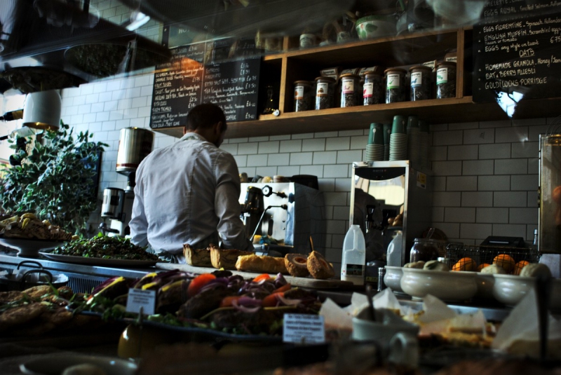 magasin-ROURE-min_bar_cafe_restaurant_shop_counter_showcase_display_fresh-877172